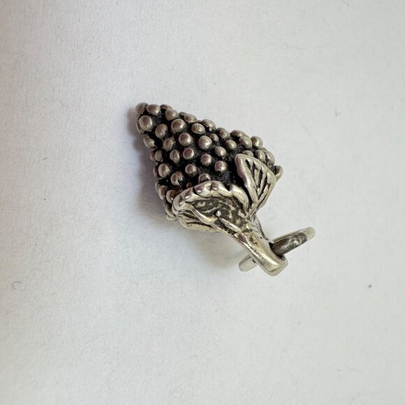 Vintage Sterling Silver 925 Grape Cluster Textured Charm Size 19mm Length - Picture 3 of 9